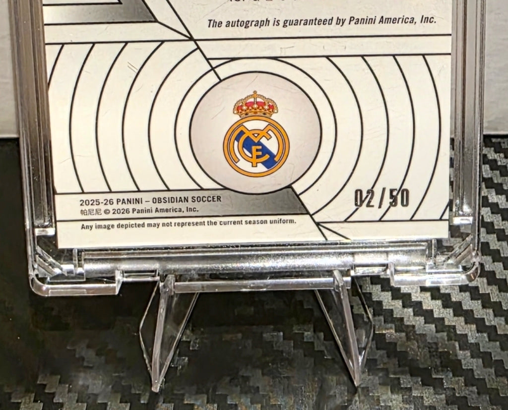 2025-26 Panini Obsidian Soccer Fernando Morientes Seismic Auto /50 Real Madrid